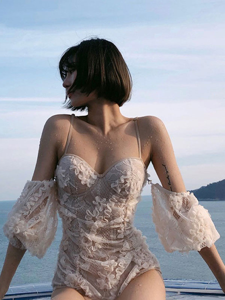 Image of ECRU Bianco Lolita Outfits Lace Ruffles Flowers Sheltsuit senza maniche