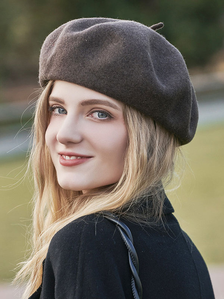 Image of Cappelli per donna Bel berretto in lana poliestere invernale caldo stile britannico