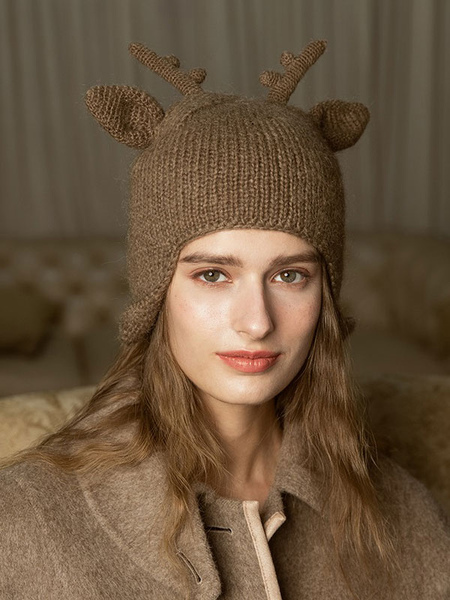 Image of Cappelli da donna Cappelli caldi invernali di design con ritagli lavorati a maglia