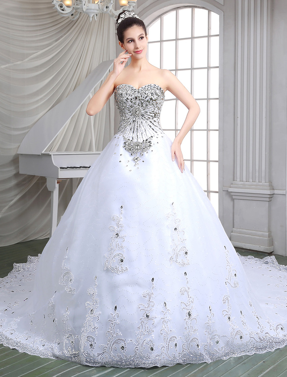 Monarch Train Wedding Dresses 2